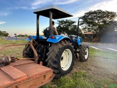 Trator Ls Tractor Plus  80C 4x4 ano 14