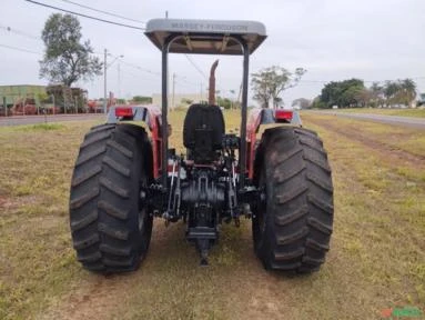 Trator massey Ferguson