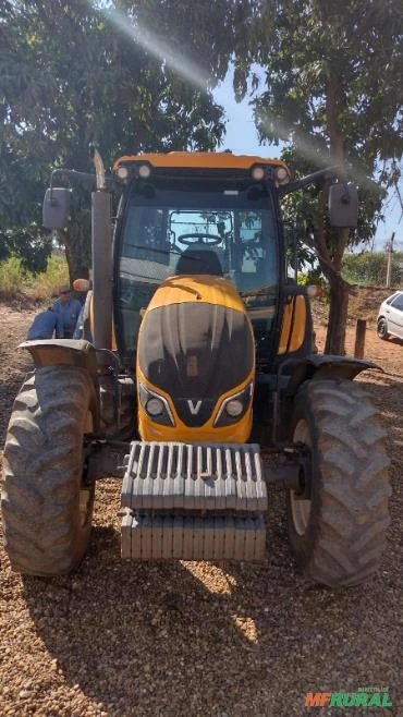 Imagem Trator valtra Imagem Trator valtra