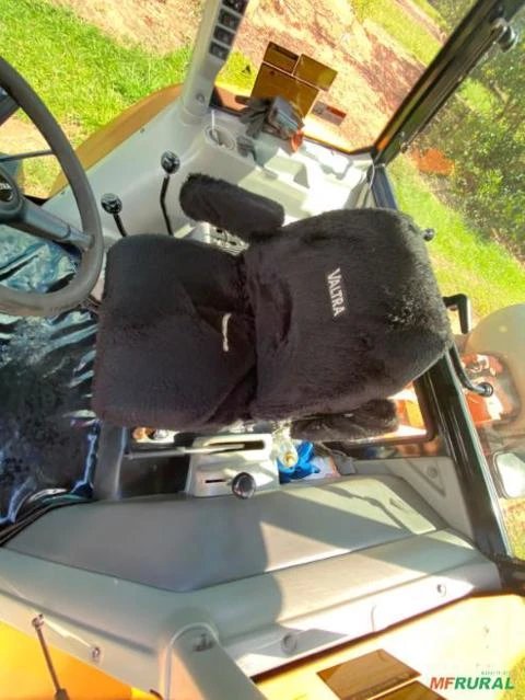 Imagem Trator valtra A950 Imagem Trator valtra A950