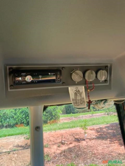 Imagem Trator valtra A950 Imagem Trator valtra A950