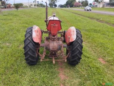Imagem Trator Massey Ferguson 50x, único dono, todo original, mecânica excelente Imagem Trator Massey Ferguson 50x, único dono, todo original, mecânica excelente