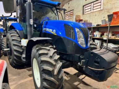 Trator New Holland t7 205 com monitor Imagem Trator New Holland t7 205 com monitor