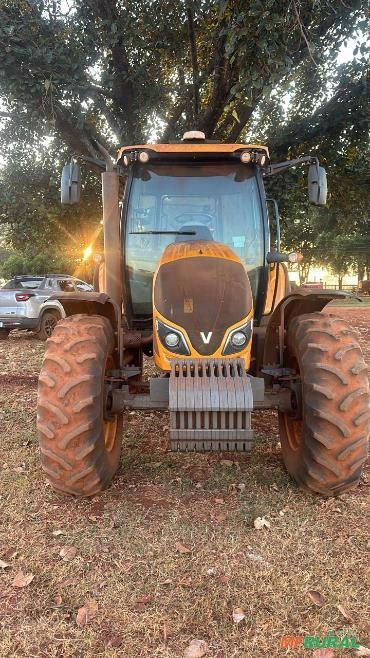 Imagem Trator a124 hitech agrícola Imagem Trator a124 hitech agrícola