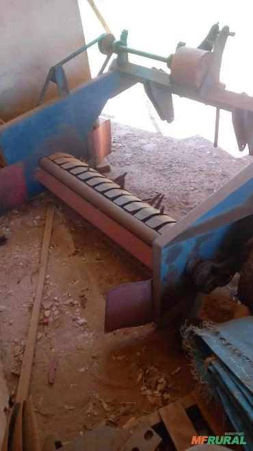 Mexedor de amendoim e outros ano 2008 Revisado único dono Pronto para trabalhar Oportunidade de n Imagem Mexedor de amendoim e outros ano 2008 Revisado único dono Pronto para trabalhar Oportunidade de n