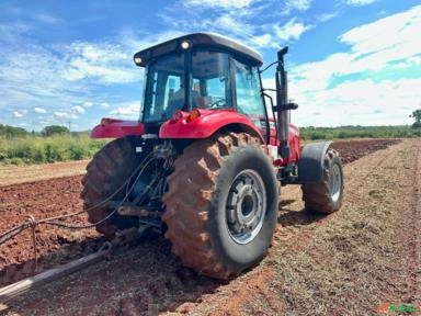 Imagem Tratar Massey Ferguson 7180 ano 2013 Imagem Tratar Massey Ferguson 7180 ano 2013