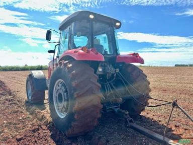 Imagem Tratar Massey Ferguson 7180 ano 2013 Imagem Tratar Massey Ferguson 7180 ano 2013