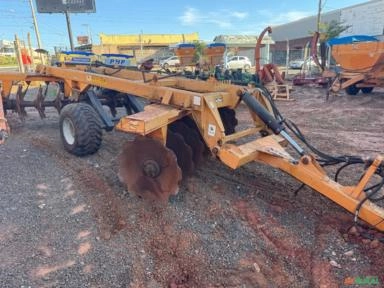 Imagem Grade 16/34 /370 Santa Isabel com 2 pneus novos único proto para trabalhar valor 65 mil Imagem Grade 16/34 /370 Santa Isabel com 2 pneus novos único proto para trabalhar valor 65 mil