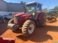 Trator Massey Ferguson 4292 ano 2013 com gabini original com 4 pneus novos com comando duplo único Imagem Trator Massey Ferguson 4292 ano 2013 com gabini original com 4 pneus novos com comando duplo único