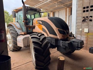 Trator Valtra bh 194 ano 2024 semi novo Único dono proto pra trabalhar oportunidade de negócio val Imagem Trator Valtra bh 194 ano 2024 semi novo Único dono proto pra trabalhar oportunidade de negócio val