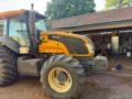 Trator Valtra Bt 210 ano 2016 Com 4 pneus novos Gabini original único dono Pronto para trabalhar Imagem Trator Valtra Bt 210 ano 2016 Com 4 pneus novos Gabini original único dono Pronto para trabalhar