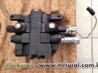 Comando Hidraulico Dianteiro Case 580L Imagem Comando Hidraulico Dianteiro Case 580L