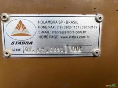 Imagem Enfardadeira Retangular Stabra Vitória SBR 340 Ano 2012 Imagem Enfardadeira Retangular Stabra Vitória SBR 340 Ano 2012