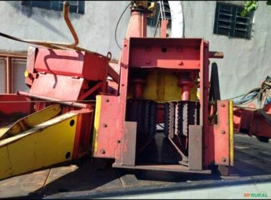 Imagem ENSILADEIRA FORRAGEIRA MENTA COLHIFLEX MFC 1 Imagem ENSILADEIRA FORRAGEIRA MENTA COLHIFLEX MFC 1