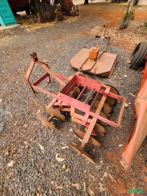 Imagem GRADE NIVELADORA LAVRALE Imagem GRADE NIVELADORA LAVRALE