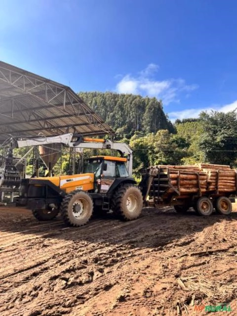 MUNCK TMO 10.70 (2019) + VALTRA BH180 (2008) Imagem MUNCK TMO 10.70 (2019) + VALTRA BH180 (2008)