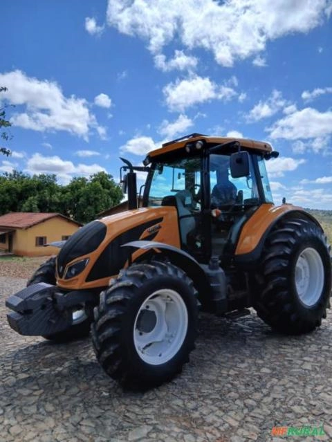 Imagem TRATOR AGRÍCOLA VALTRA A134 Imagem TRATOR AGRÍCOLA VALTRA A134