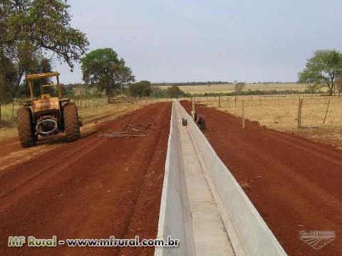 COCHO DE CONFINAMENTO TIPO J