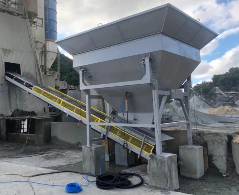 Silo para agregados - (Towgo) Imagem Silo para agregados - (Towgo)