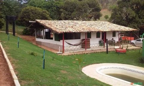 Fazenda Preservada para múltiplas aptidões com 441,05 há. Frei Gaspar, Minas Gerais.