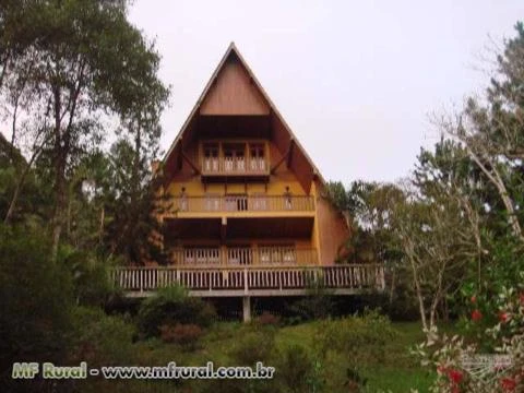 VENDO LINDO SITIO NAS MONTANHAS DE SANTA TERESA - ES