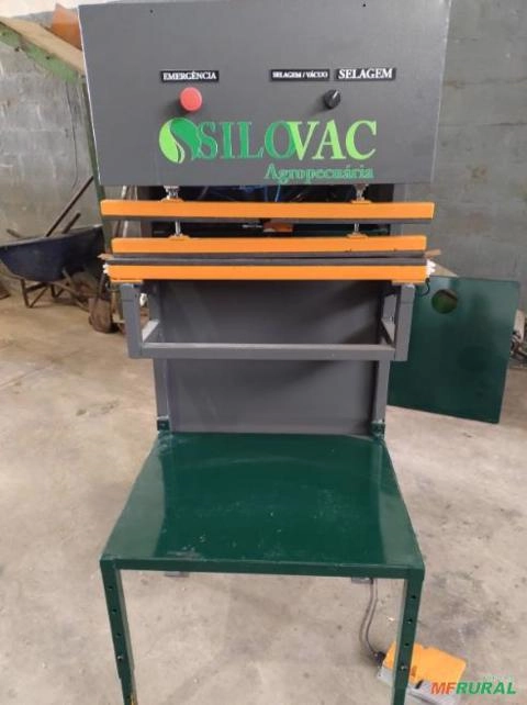 Imagem Maquina de ensacar silagem a Vácuo Imagem Maquina de ensacar silagem a Vácuo