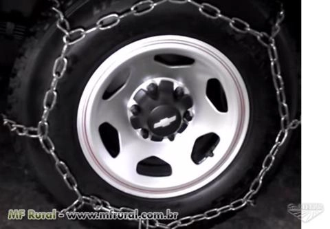 Corrente Para Pneu Acabe Com Seus Problemas De Atolar!!! Imagem Corrente Para Pneu Acabe Com Seus Problemas De Atolar!!!