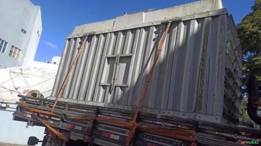 Imagem Torre de resfriamento HD 150 tr 120 tr Usada em bom estado Imagem Torre de resfriamento HD 150 tr 120 tr Usada em bom estado