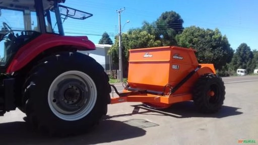 Imagem RASPADEIRA SCRAPER AGRÍCOLA Imagem RASPADEIRA SCRAPER AGRÍCOLA