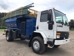 Caminhão Ford Cargo 1415