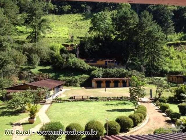 Sítio Completo,Um Verdadeiro Paraíso Rural em Plena Cidade de Teresópolis!