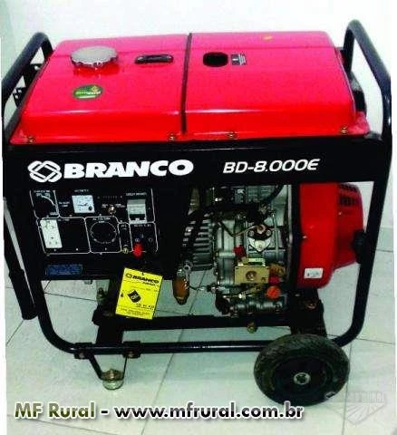 Gerador de Energia a Diesel BD 8000E BRANCO