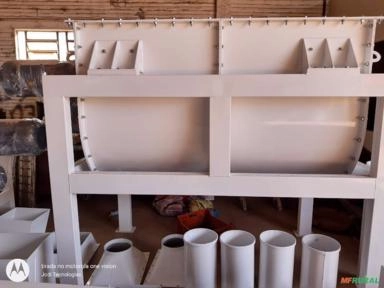 Misturador horizontal. Imagem Misturador horizontal.