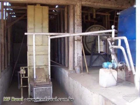 Fazenda com 281636 Hectares com Cafezais e Piscicultura