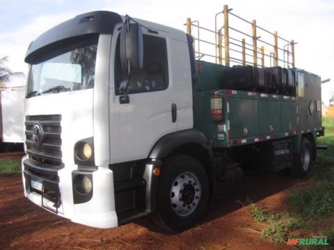 Caminhão Volkswagen Constellation 15-180 Comboio Gascom 6.000L Imagem Caminhão Volkswagen Constellation 15-180 Comboio Gascom 6.000L