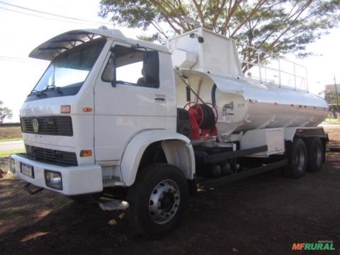Caminhão Volkswagen 24-220 Tanque Pipa Bombeiro Imagem Caminhão Volkswagen 24-220 Tanque Pipa Bombeiro