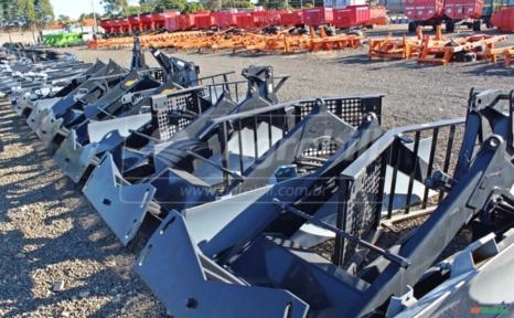 Imagem CONJUNTO DE CONCHA PAM-800 PARA TRATORES VALTRA - BALDAN Imagem CONJUNTO DE CONCHA PAM-800 PARA TRATORES VALTRA - BALDAN