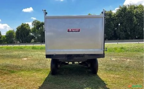 Imagem Carreta Agricola Basculante Hidr. Cbtec 6.000 F Lateral Movel Rt Com Pneus 7.50X16 Tecmesteel Imagem Carreta Agricola Basculante Hidr. Cbtec 6.000 F Lateral Movel Rt Com Pneus 7.50X16 Tecmesteel