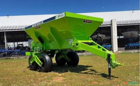 DISTRIBUIDOR DE ADUBO E CALCARIO MASTER 7500 DH S BR PICCIN Imagem DISTRIBUIDOR DE ADUBO E CALCARIO MASTER 7500 DH S BR PICCIN