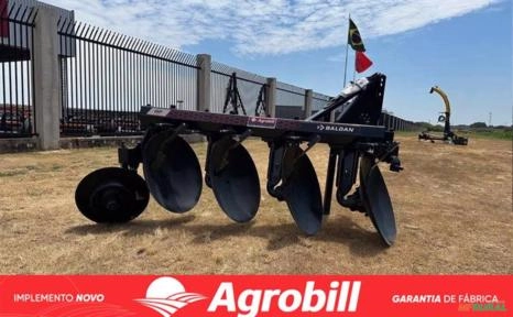 Arado Fixo Af 4 X 28 X 6,00 Mm Disco Liso Com Cubos E Limpador Oscilante Baldan Imagem Arado Fixo Af 4 X 28 X 6,00 Mm Disco Liso Com Cubos E Limpador Oscilante Baldan