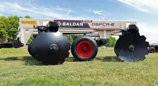 Grade Aradora Super Pesada Controle Remoto Gspcr-E 14 X 42 X 500 X 12,00Mm Com Pneus - Baldan Imagem Grade Aradora Super Pesada Controle Remoto Gspcr-E 14 X 42 X 500 X 12,00Mm Com Pneus - Baldan