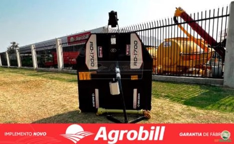 Rocadeira Rd 1700 De 2 Facas Com Roda, Cardan E Suporte Baldan. Imagem Rocadeira Rd 1700 De 2 Facas Com Roda, Cardan E Suporte Baldan.