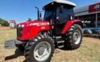 Trator Massey Ferguson 4408 S 4X4 Ano 2022 Cabinado c/ 1.746 horas Imagem Trator Massey Ferguson 4408 S 4X4 Ano 2022 Cabinado c/ 1.746 horas