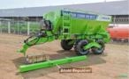 Distribuidor de Calcário e Adubo Orgânico Master 12000 DH1 BI S - Piccin Imagem Distribuidor de Calcário e Adubo Orgânico Master 12000 DH1 BI S - Piccin