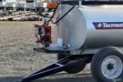 Carreta Tanque de Água ou Diesel com Bomba Abastecedora de Combustível- 5.000 Litros- Tecmesteel Imagem Carreta Tanque de Água ou Diesel com Bomba Abastecedora de Combustível- 5.000 Litros- Tecmesteel