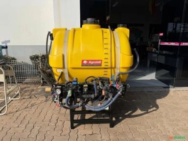 Aplicador de Inoculante 600L com Expansivo e Sistema de Dupla Pressão e Comando Hidráulico Imagem Aplicador de Inoculante 600L com Expansivo e Sistema de Dupla Pressão e Comando Hidráulico