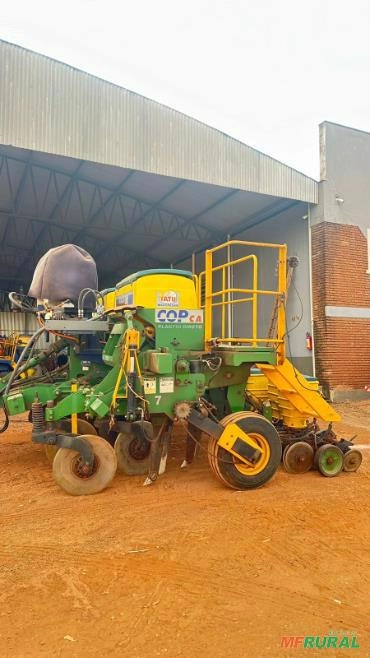 Plantadeira Tatu Marchesan COP CA 7/7 Imagem Plantadeira Tatu Marchesan COP CA 7/7