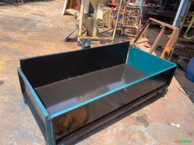 Plataforma traseira para trator Imagem Plataforma traseira para trator