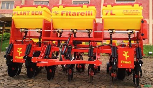 Plantadeira Pantográfica 7 Linhas - 7S/4M - ARRASTO Imagem Plantadeira Pantográfica 7 Linhas - 7S/4M - ARRASTO