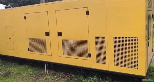 Grupo gerador de 700 kVA Scania silenciado Imagem Grupo gerador de 700 kVA Scania silenciado